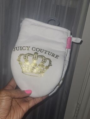Juicy Couture White Oven Mitt with Gold Crown Logo